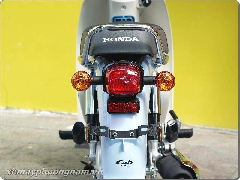 Honda Super Cub 110 Fusisan nhập Thái có gì đặc biệt?