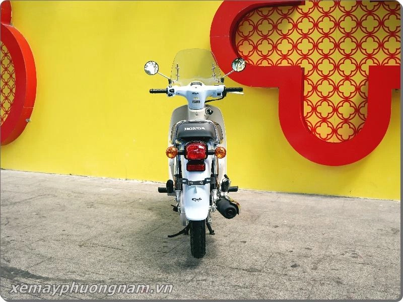 Honda Super Cub 110 Fusisan nhập Thái có gì đặc biệt?