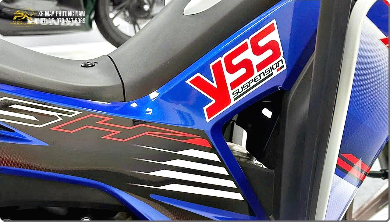 Honda Dash 125 2026 Racing màu xanh trắng phong cách GP đã cập bến Xe Máy Phương Nam Cà Mau