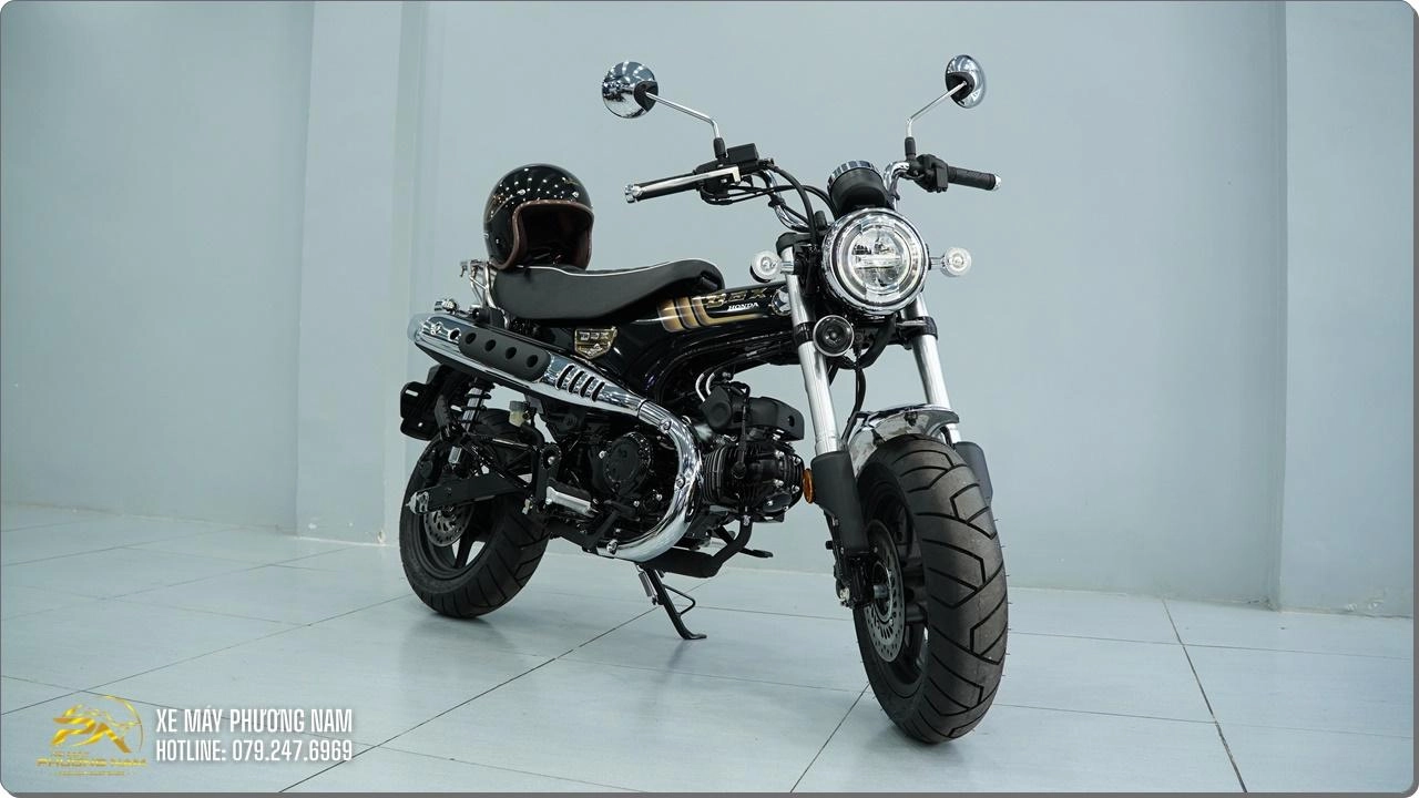 Honda Dax 125 Royal Edition (69) Honda Dax 125 Royal Edition
