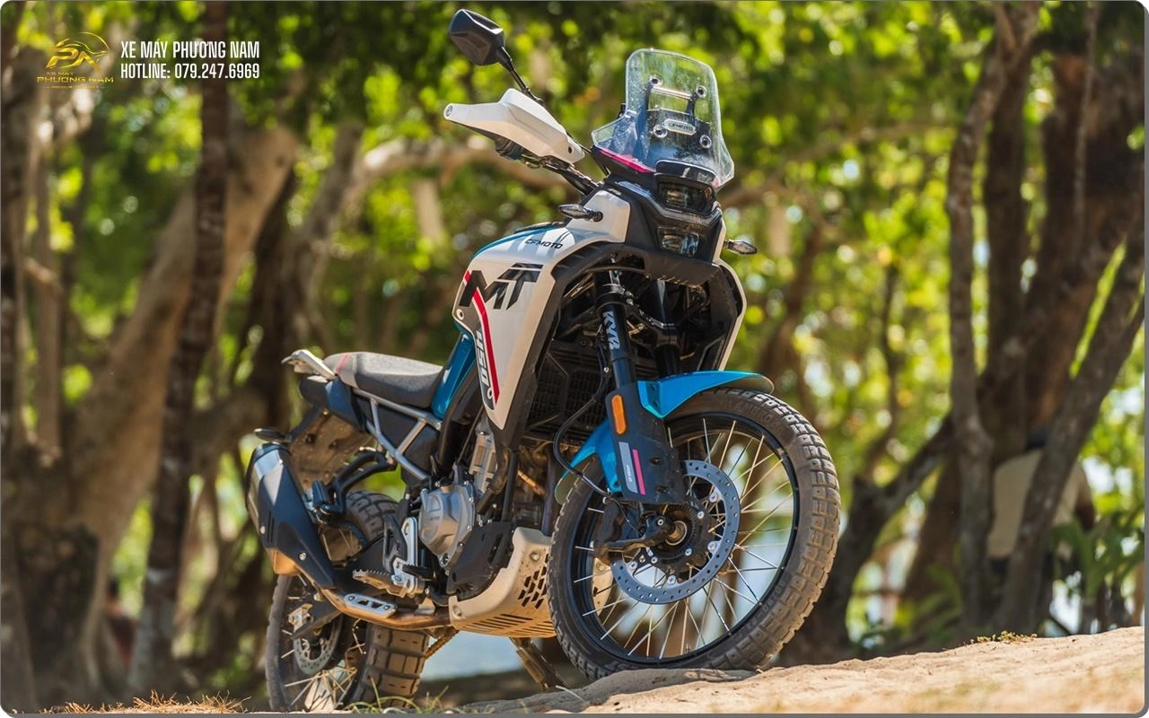 CFMOTO 450MT