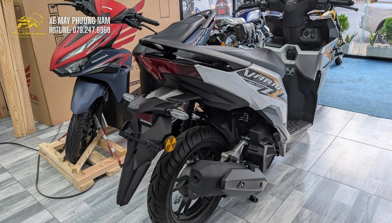z7863905030842_651b15a6848b9f3b3efa67b3debe052cphuong-nam Honda Vario 125 Malaysia