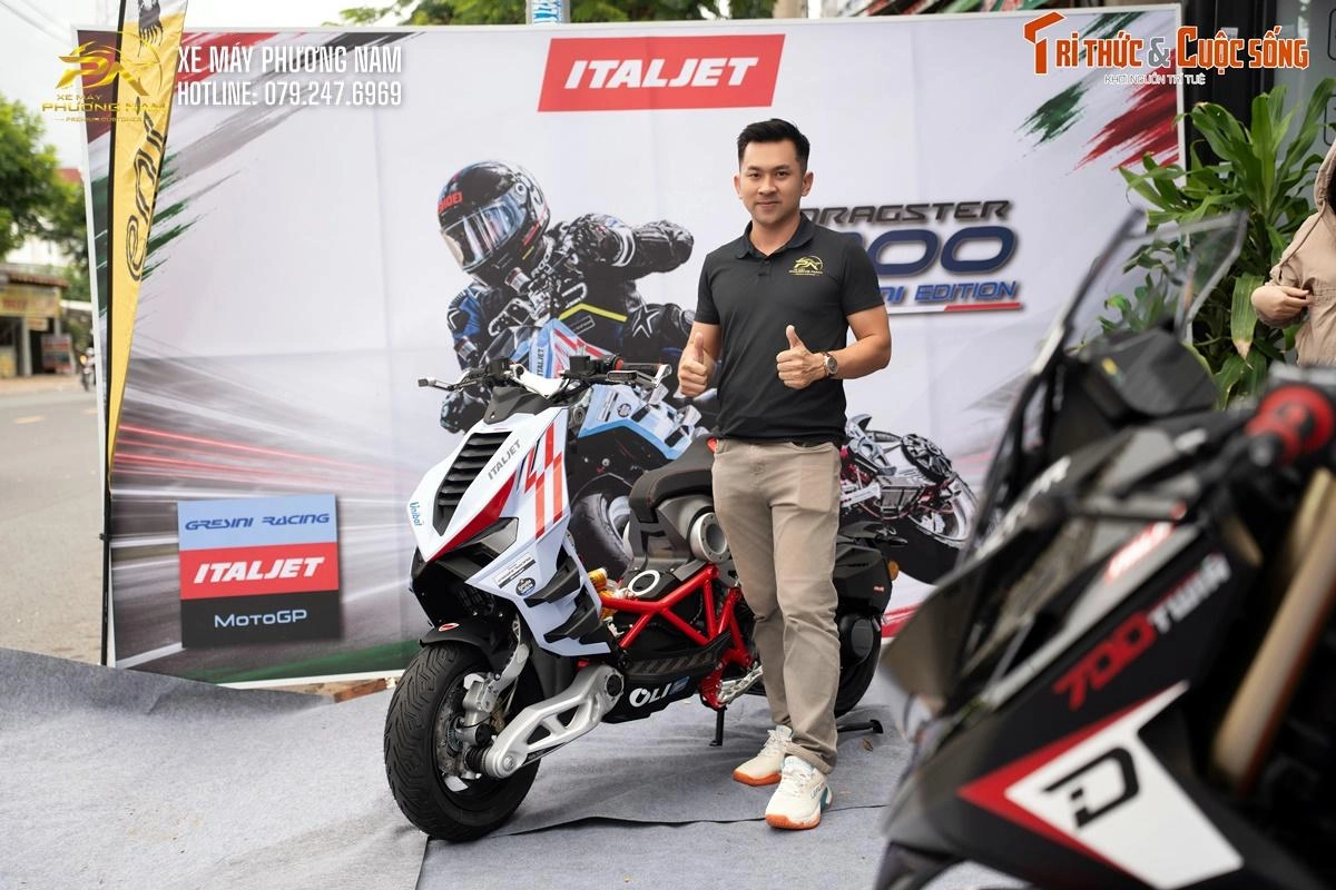 Chỉ 40 chiếc tại Việt Nam – Italjet Dragster 300 Gresini Edition có mặt tại Xe Máy Phương Nam Cà Mau