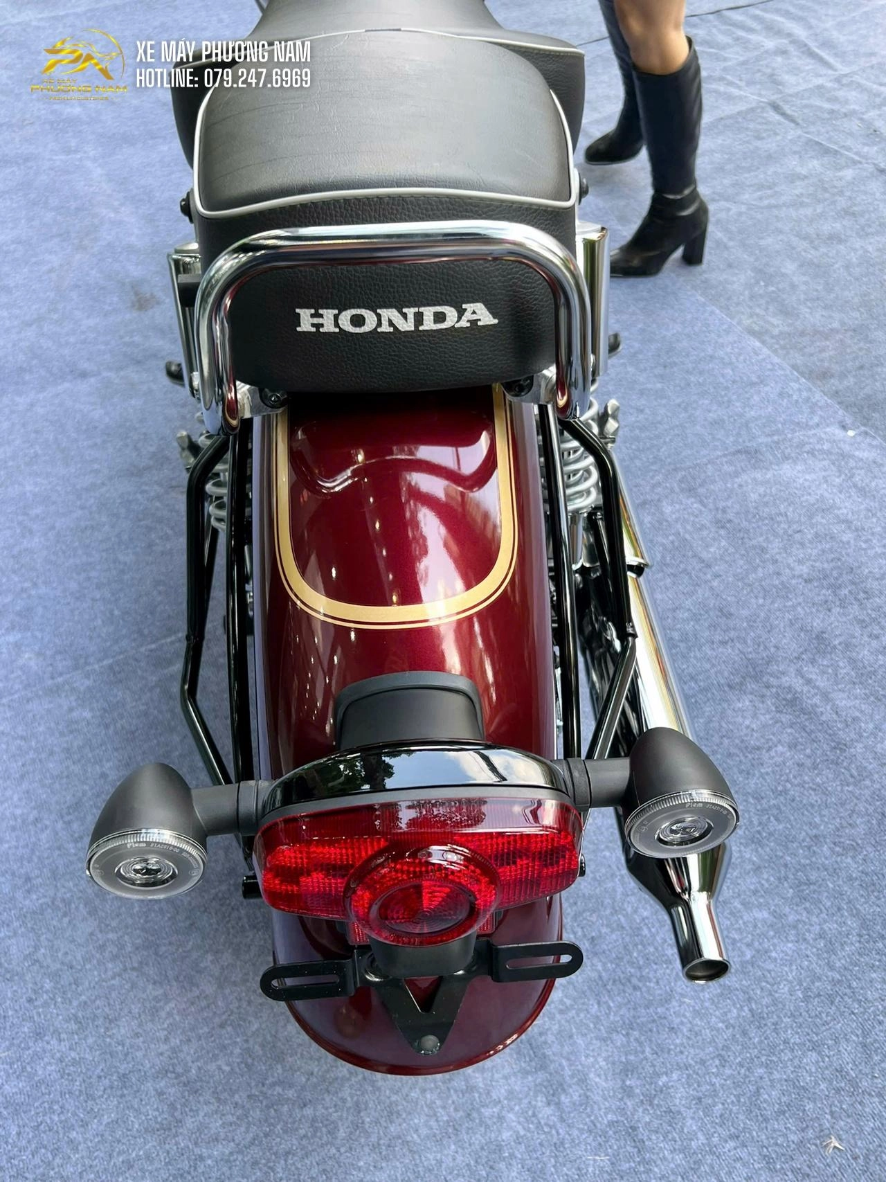 Honda CB350C Special Edition đã có mặt tại Xe Máy Phương Nam Cà Mau
