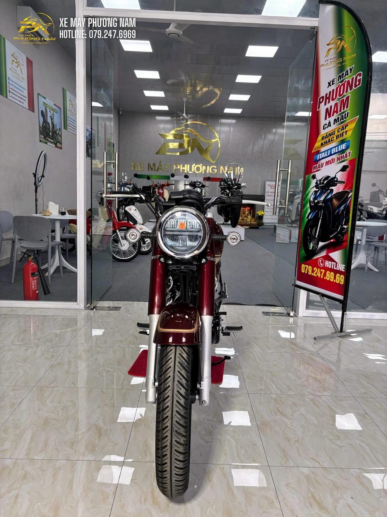 Honda CB350C Special Edition đã có mặt tại Xe Máy Phương Nam Cà Mau