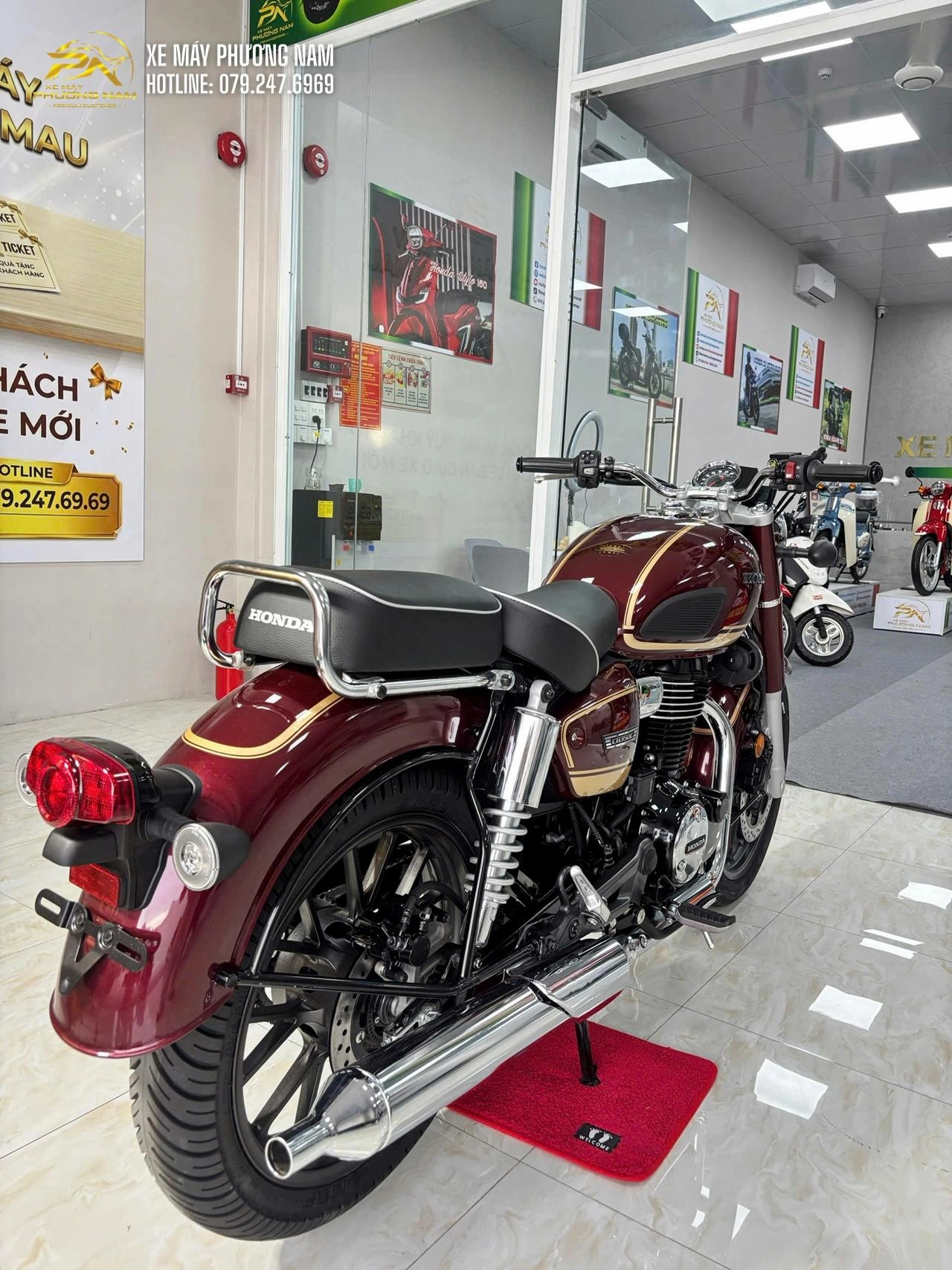Honda CB350C Special Edition đã có mặt tại Xe Máy Phương Nam Cà Mau