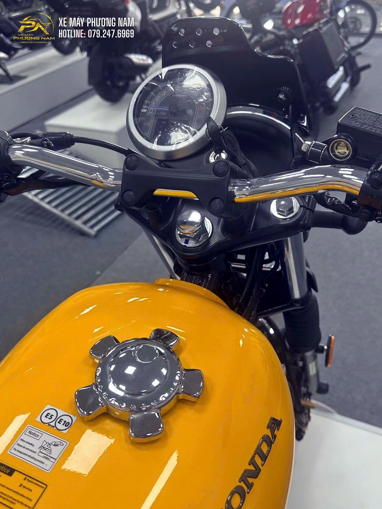 Honda CGX 150 Vintage màu vàng – 5 lý do khiến khách hàng yêu thích ngay từ cái nhìn đầu tiên