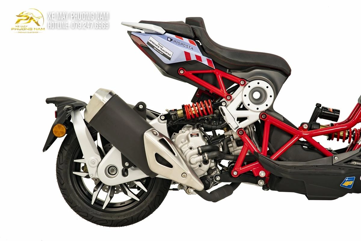 Chỉ 40 chiếc tại Việt Nam – Italjet Dragster 300 Gresini Edition có mặt tại Xe Máy Phương Nam Cà Mau