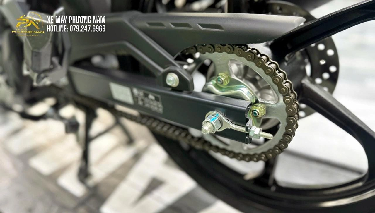 Yamaha 135LC 5MRO Trắng Xanh