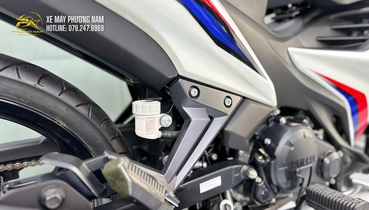 Yamaha 135LC 5MRO Trắng Xanh