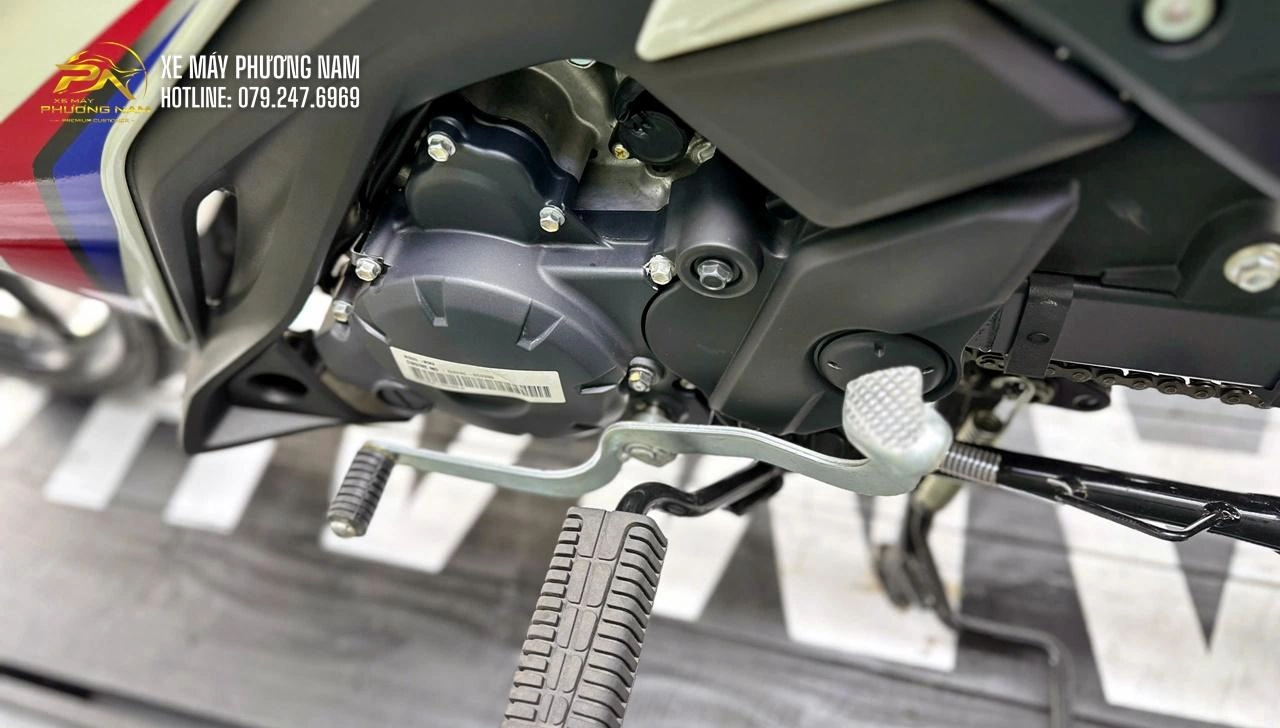 Yamaha 135LC 5MRO Trắng Xanh