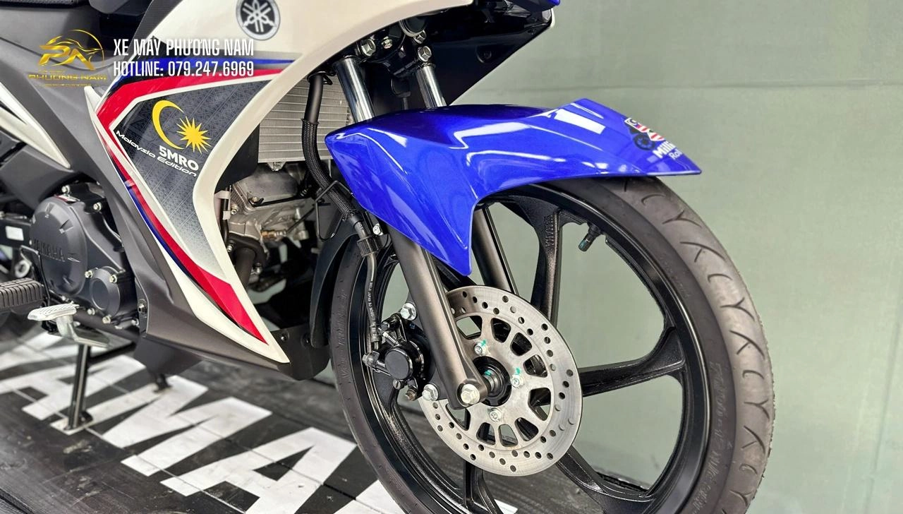 Yamaha 135LC 5MRO Trắng Xanh